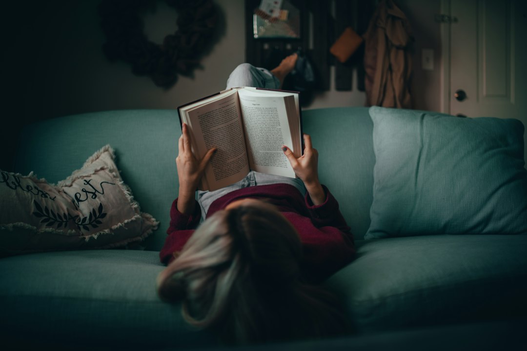 Junge Leserin – neue Jugendbücher 2026